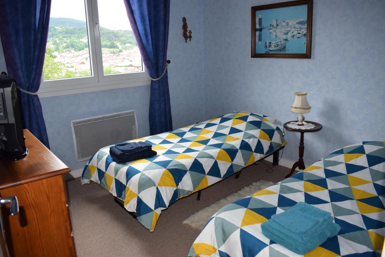 Holiday home Chez Vivi Et Jean Pierre Maison 8 A 9 Personnes Au Calme Vue Montagne Wifi *